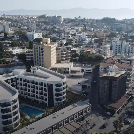 Luxury Seasight Apartamento Kusadası